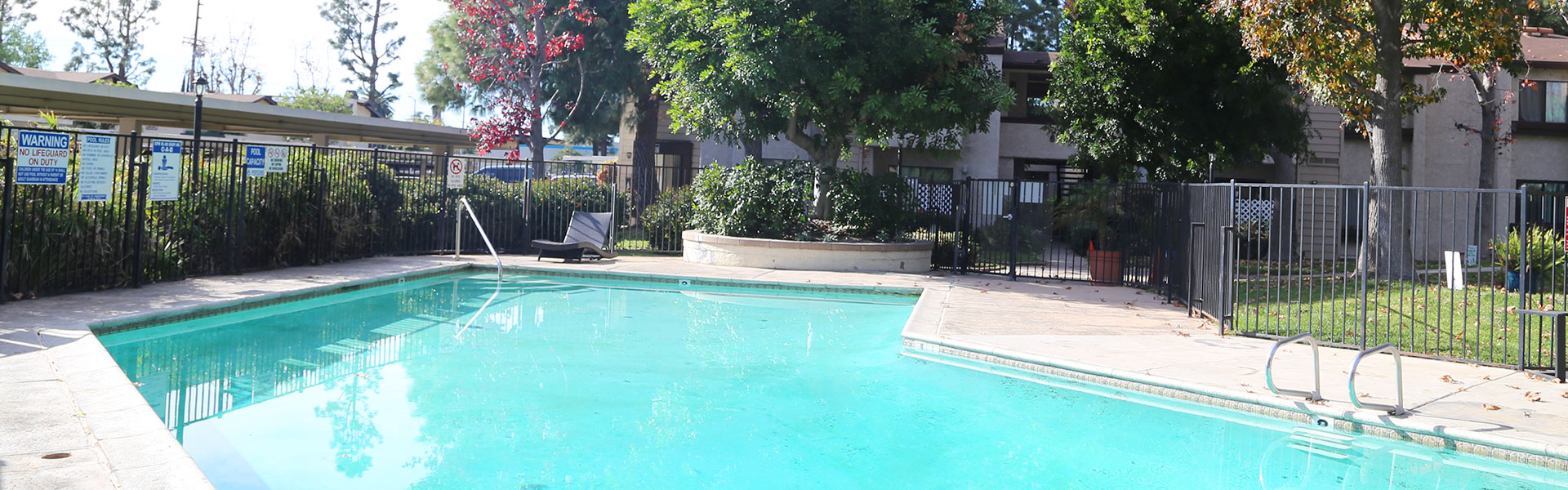 pool header pool header